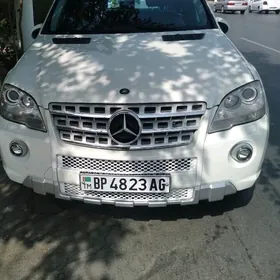 Mercedes-Benz ML350 2008