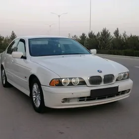 BMW E39 2001