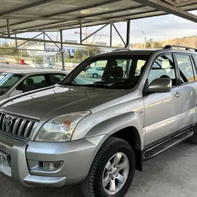 Toyota Land Cruiser Prado 2005