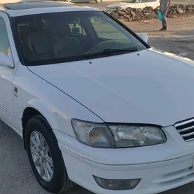 Toyota Camry 2000