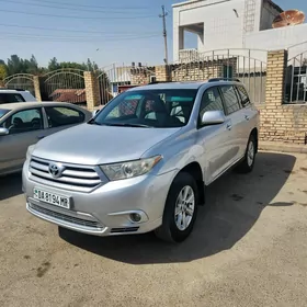 Toyota Highlander 2011