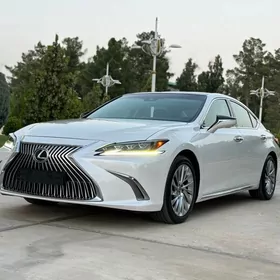 Lexus ES 350 2019