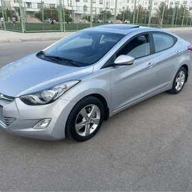 Hyundai Elantra 2011