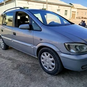 Opel Zafira 2002