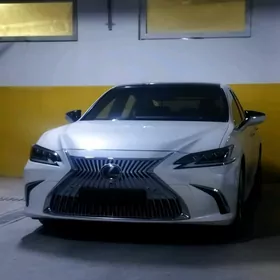 Lexus ES 350 2019