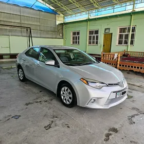 Toyota Corolla 2014