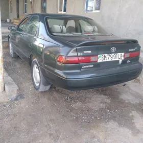 Toyota Camry 1999