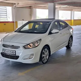 Hyundai Accent 2014