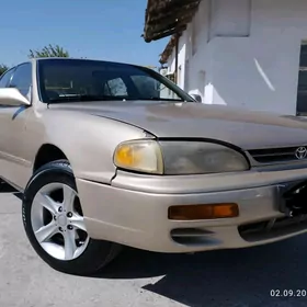 Toyota Camry 1995