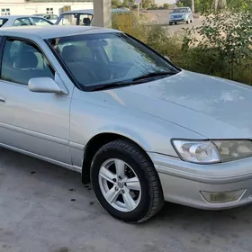 Toyota Camry 2001