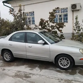 Daewoo Nubira 2001