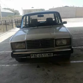 Lada 2107 2000