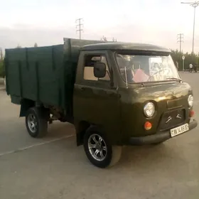 UAZ 469 1993