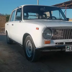 Lada 2104 1980