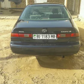 Toyota Camry 1998