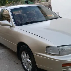 Toyota Camry 1995