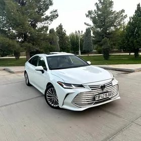 Toyota Avalon 2020