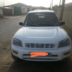 Toyota RAV4 1999