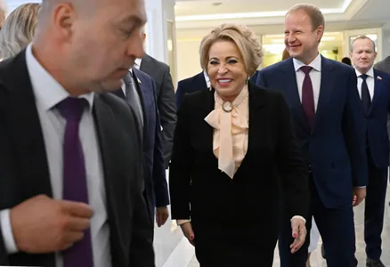 Walentina Matwiýenko dördünji gezek Russiýanyň Federasiýa Geňeşiniň başlygy wezipesine saýlandy