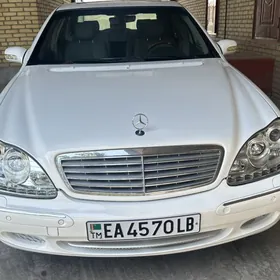 Mercedes-Benz S-Class 2004