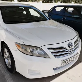 Toyota Camry 2010