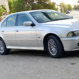 BMW E39 2002