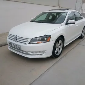 Volkswagen Passat 2012