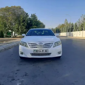 Toyota Camry 2011