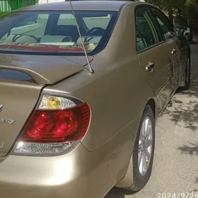 Toyota Camry 2005