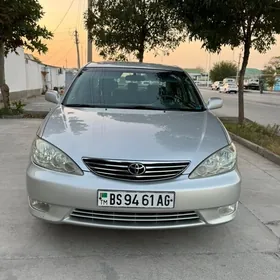 Toyota Camry 2005