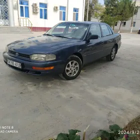 Toyota Camry 1992