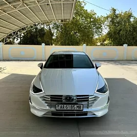 Hyundai Sonata 2020