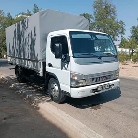 Mitsubishi Canter 2009