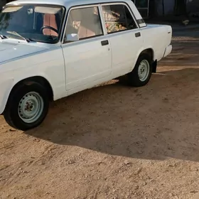 Lada 2107 2000