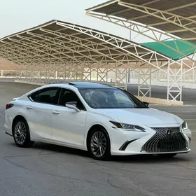 Lexus ES 350 2019