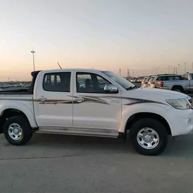 Toyota Hilux 2014