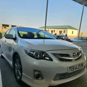 Toyota Corolla 2011