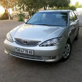 Toyota Camry 2004