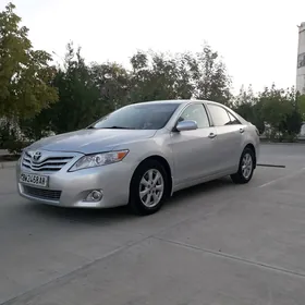 Toyota Camry 2010