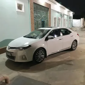 Toyota Corolla 2014