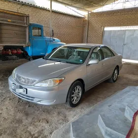 Toyota Camry 2004