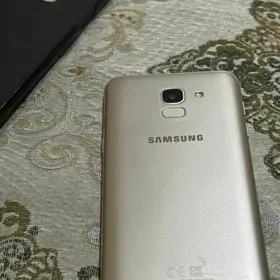 Samsung J6