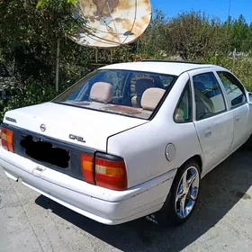 Opel Vectra 1989