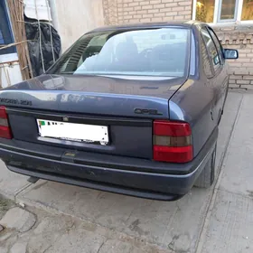 Opel Vectra 1989