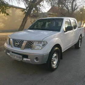 Nissan Navara 2011