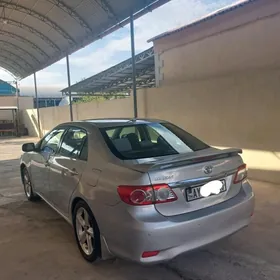 Toyota Corolla 2011