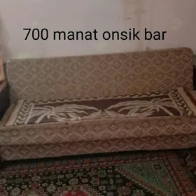 diwan şkaf pastavka tumba