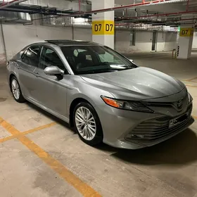 Toyota Camry 2020