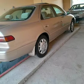 Toyota Camry 1998