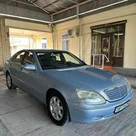 Mercedes-Benz S-Class 2000